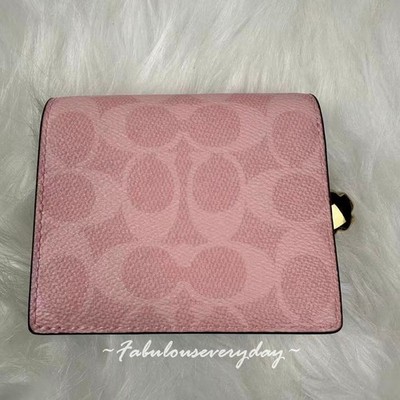 Coach Snap Wallet In Signature Canvas With Charm CEC34 Gold/Powder