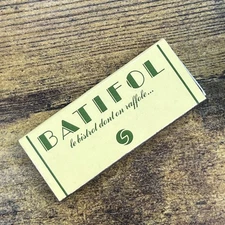 Batifol Slim Matchbox Matchbook Struck Blue Match Head