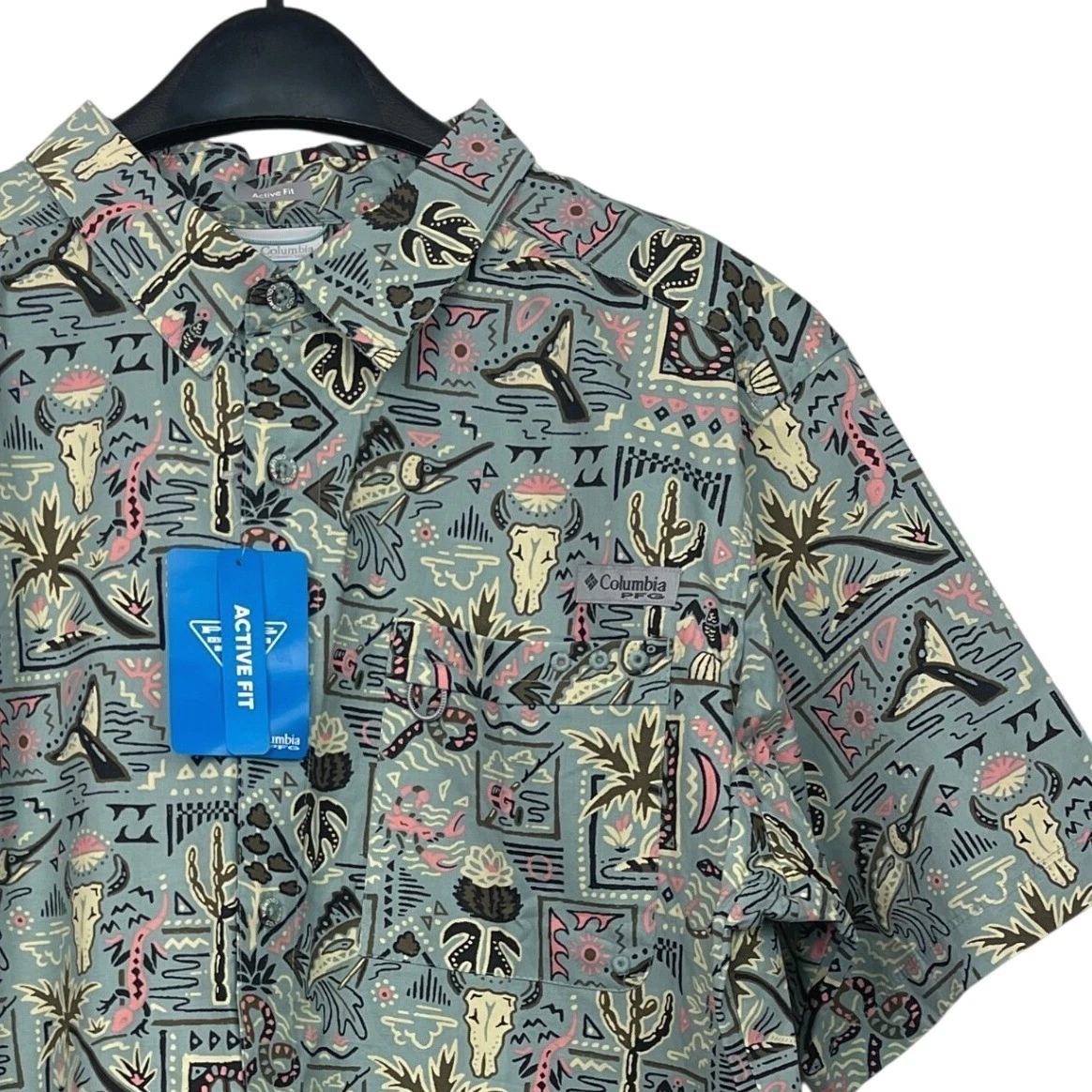 NEW Columbia PFG Wild Cast Camp Shirt Mens M Fishing Aztec All Over AOP $50
Opens in a new window or