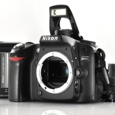 Nikon D80 Digital SLR Camera with Battand Charger P334