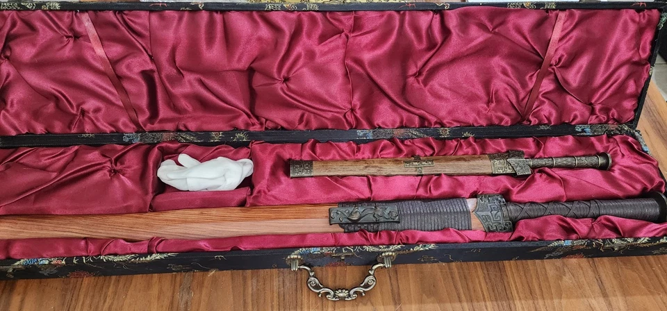 Chinese HAN JIAN Straight sword and Dagger - Image 2 of 4