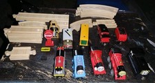 Lot Of 25 Thomas  Friends Wooden Magnetic Train Engines, Cars, Figures  Tracks