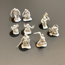 NEW Pathfinder battles Dungeons  Dragon D D Miniatures Featuring HD MINIS TOY 4