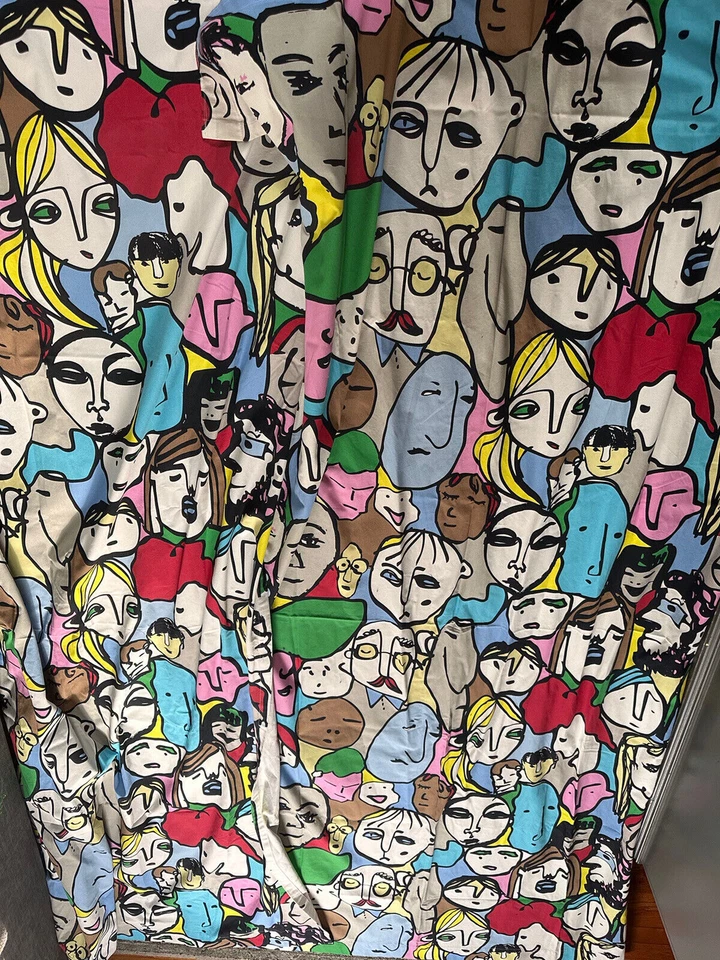 IKEA GULVI FACES BECKMANS COLLEGE OF DESIGN 2010 CUSTOM DRAPES PANELS  54x100” - Image 4 of 4