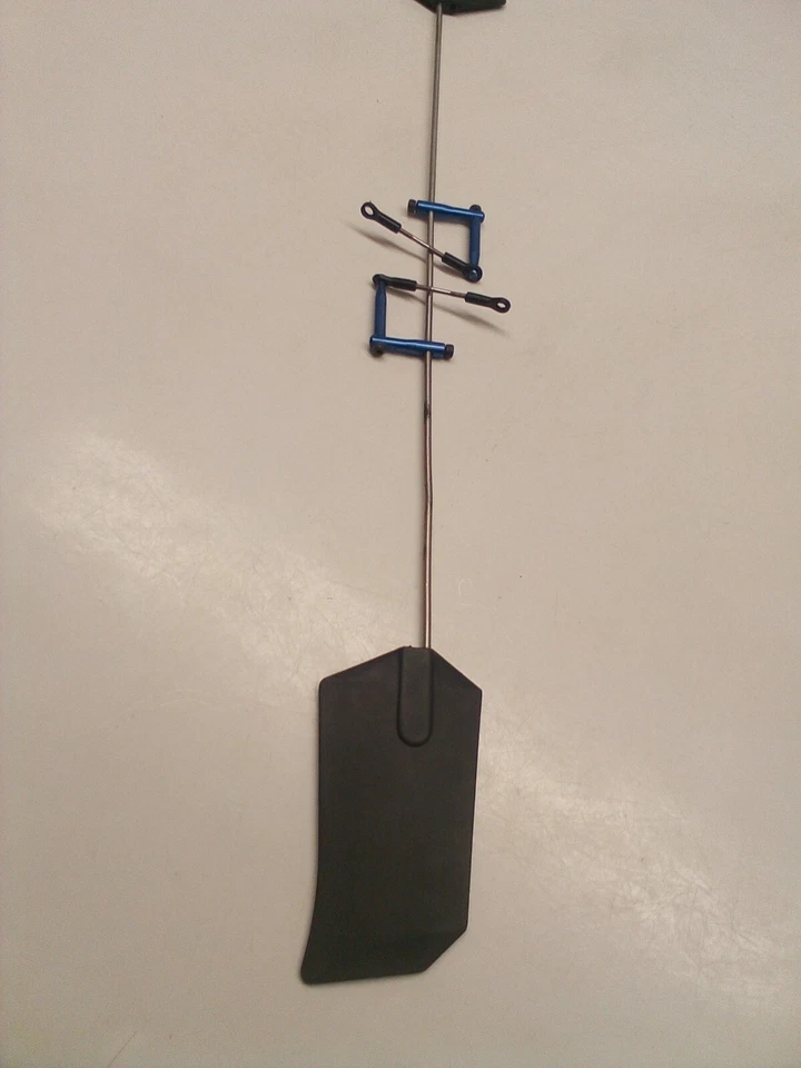 Genuine Quick Worldwide Quick 30 Pro RC Helicopter  Flybar Paddles Control Arms - Image 2 of 4