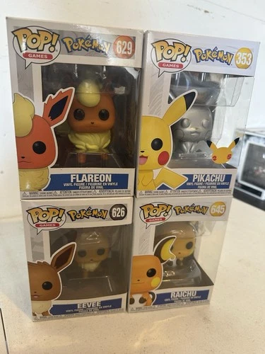 Funko Pop! Vinyl: Pokémon Lot of 4: Pikachu 353 Eevee 626 Flareon 629 Raichu 645