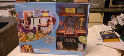 2003 Mattel My Scene Chelsea Style Getting Ready Playset G4816 New in Box