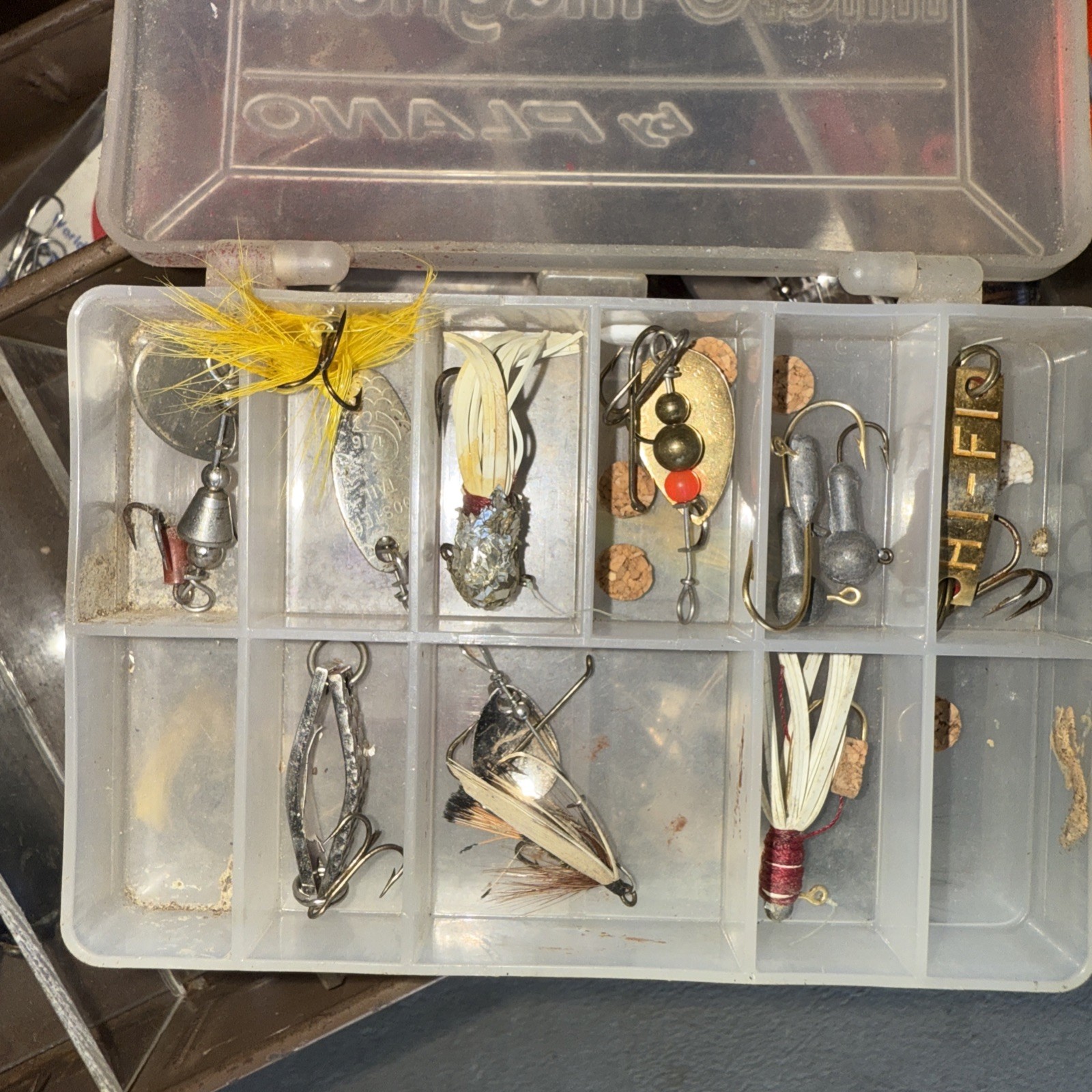 Vintage Simonsen Tackle Box Contents Large 19 X  10.5 X 8.5 Wood Lure Bobbers