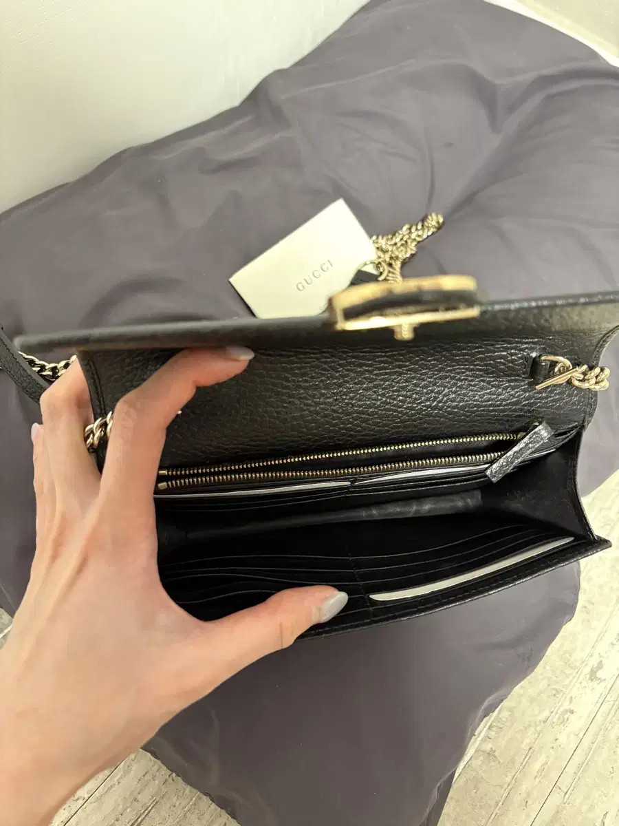 Gucci interlocking chain mini bag - image 7