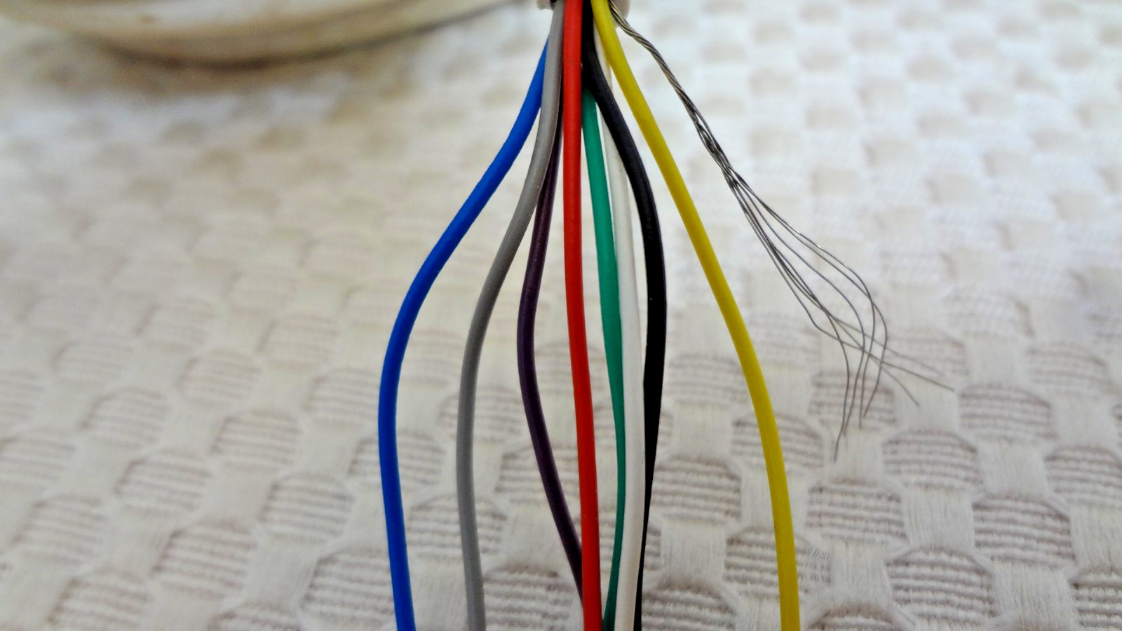 Garmin GPS17N NMEA 0183 Marine GPS Sensor Antenna w/ Mount - GPS-17N