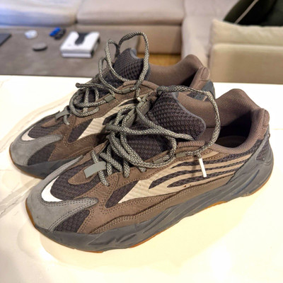 adidas Yeezy Boost 700 V2 Geode EG6860 Men s Low Top Mesh Lace-Up Sneaker