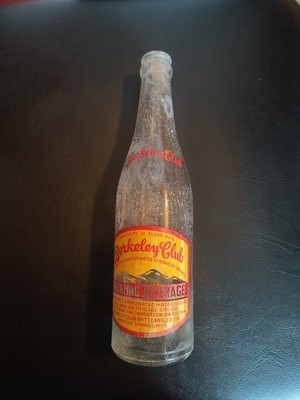Vintage 12 oz. Clear Berkely Club Sparkling Beverage Bottle