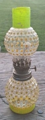 Miniature Hobnail Gone With The Wind Oil Lamp