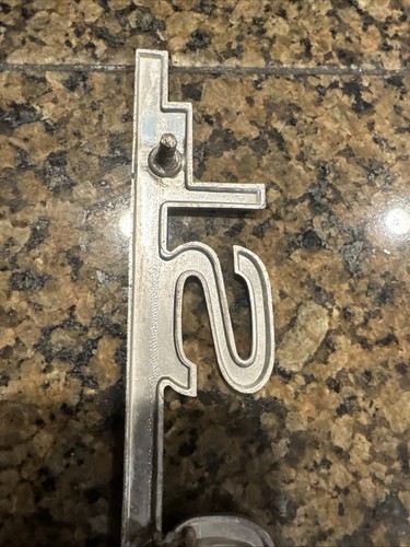 RARE! Genuine OEM Mercedes R107 1972 350SL Trunk Lid Emblem Badge Metal w/studs - Picture 14 of 17