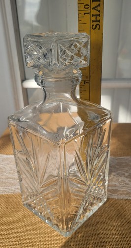 VTG Whiskey Decanter Italy, Starburst Pineapple Kitsch w/Stopper, Pressed Glass - Picture 14 of 23