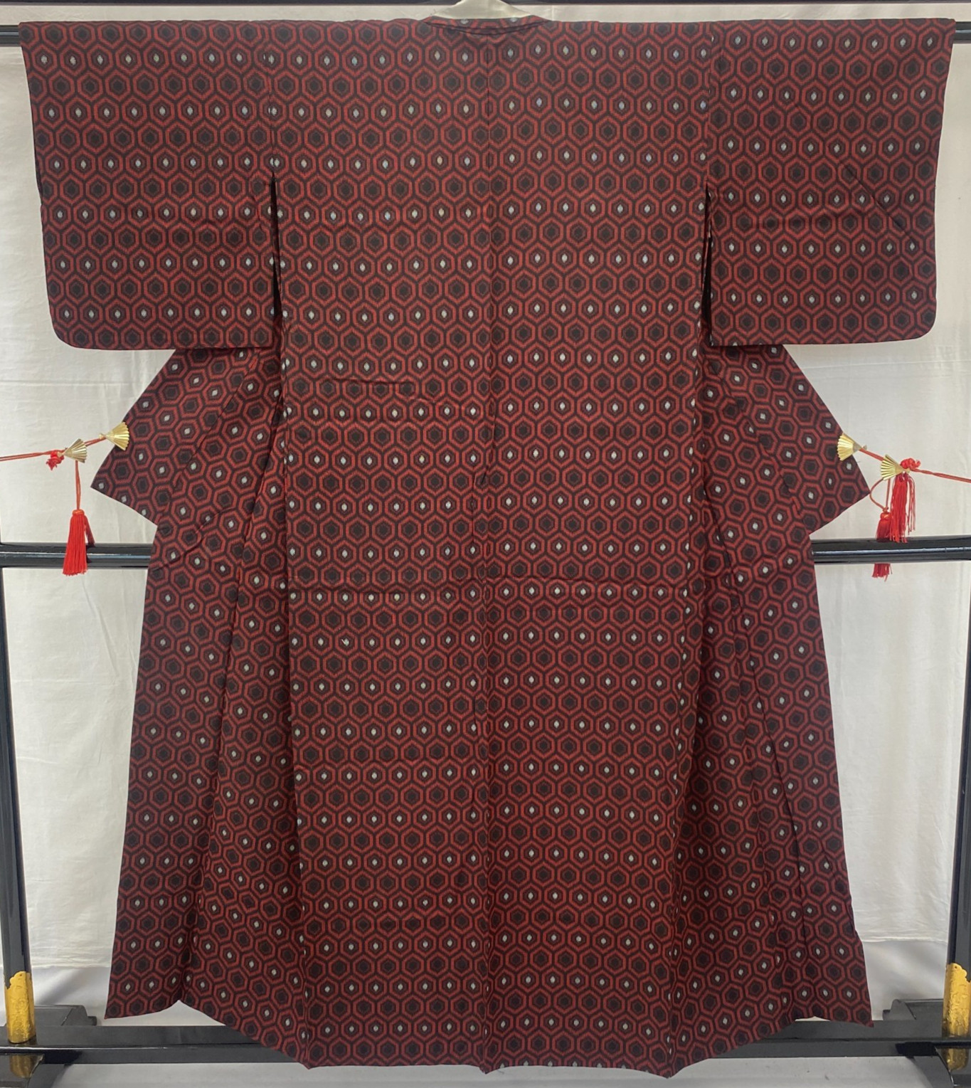 Japanese Vintage Kimono Silk Red Tumugi No Lining Traditional  Length 60 in