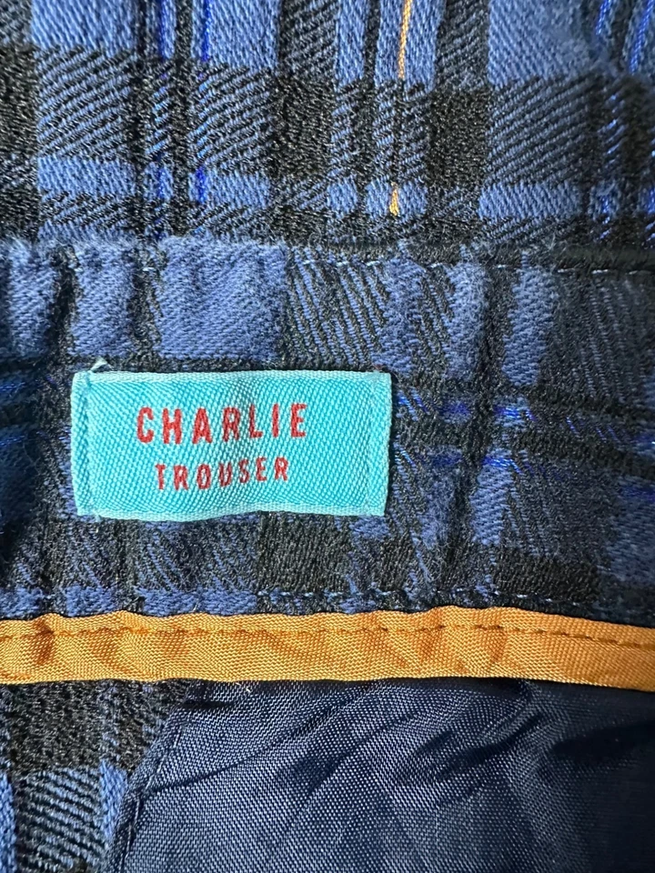 Pantalones ajustados Anthropologie para mujer azules a cuadros talla 8 al tobillo estilo academia preppy Foto 4 de 4