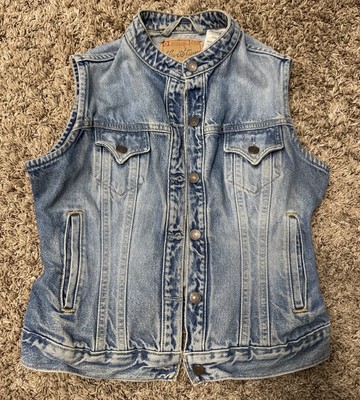 Vintage Levi Strauss Signature - Misses M(8/10) Denim Vest - Light To Med Wash