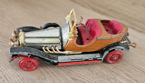 Vintage Chitty Chitty Bang Bang Toy Car Corgi Toys Renovation project!
