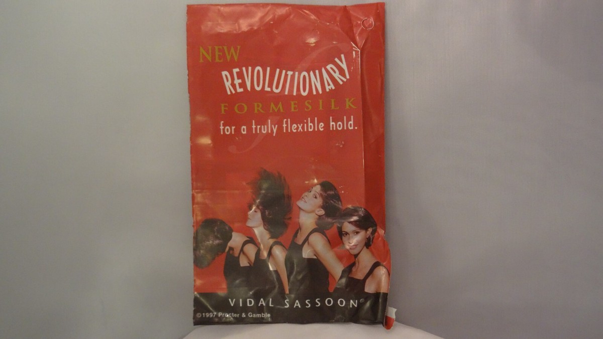 Vidal Sassoon Revolutionary Formesilk Travel Size Hair Spray 1oz