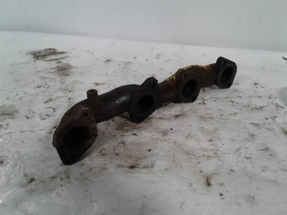 Colector de escape delantero izquierdo usado se adapta a: Plymouth Voyager 6-181 1996 3,0 L L. delantero Foto 2 de 4