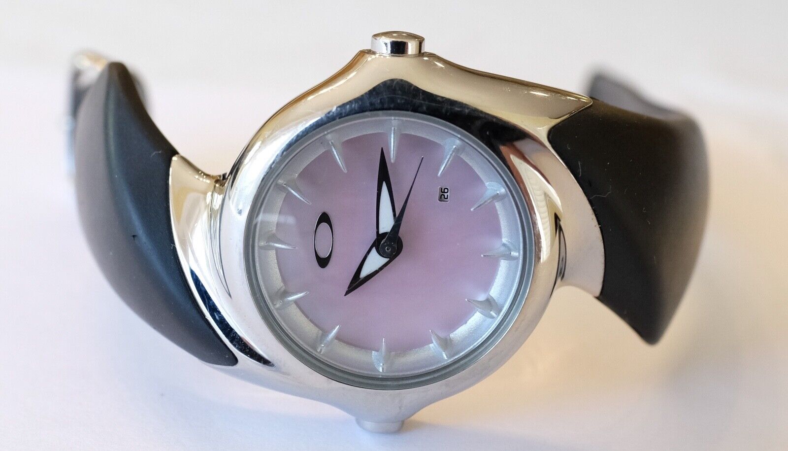 Oakley Crush  Watch Polished Mother Of Pearl Pink Dial - Ladies /  Women's | eBay