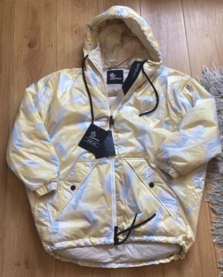 Moncler Grenoble Apres-Ski ''Blavy'' Parka Daunen Ski Jacke mit Logos Neu mit Etikett Hervorragend