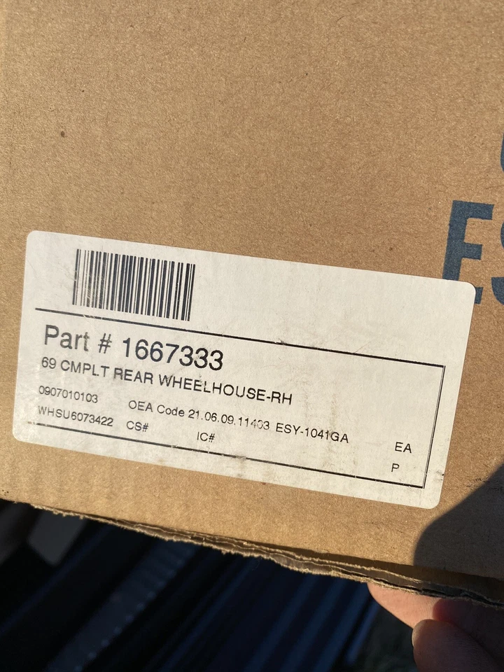 1969 Chevrolet Camaro RH Inner Outer Complete Stock Wheel House Assembly - Image 2 of 4