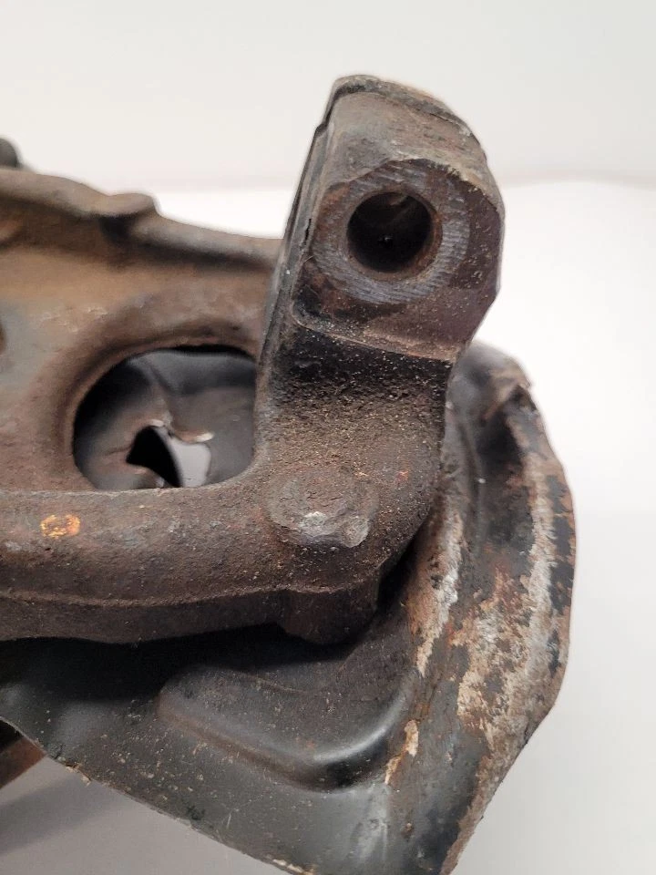 2004 - 2015 2017 - 2023 Nissan Armada conductor eje delantero izquierdo nudillo  Foto 4 de 4