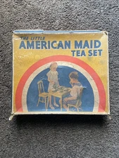 Vintage The Little American Maid Tea Set 17 Piece Akro Agate W/ Box