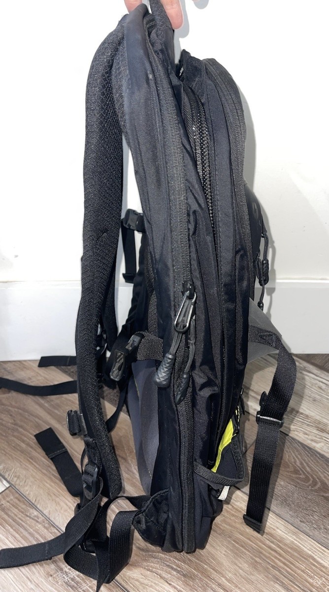 The North Face Resistor Charged backpack Black NO BATTERY PACK | eBay