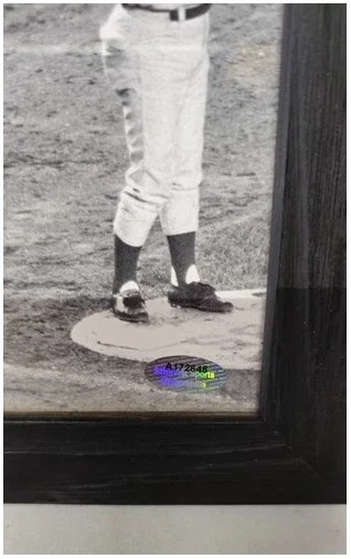 Foto de béisbol enmarcada en blanco y negro - firmada Boog Powell, Gaspar y otros, certificado de autenticidad Foto 4 de 4