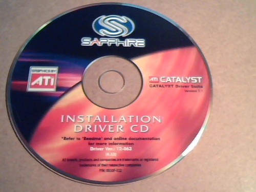 CD de pilote d'installation ATI Sapphire : Catalyst Driver Suite version 7.1 - Photo 1 sur 3