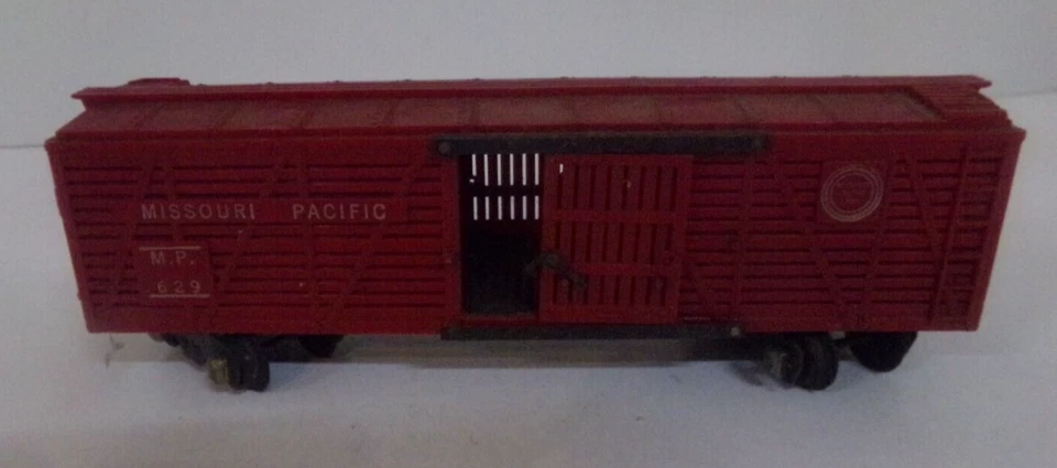 American Flyer S Gauge Missouri Pacific MP 629 Cattle Stock Car w/ Latch Door - Image 2 of 4