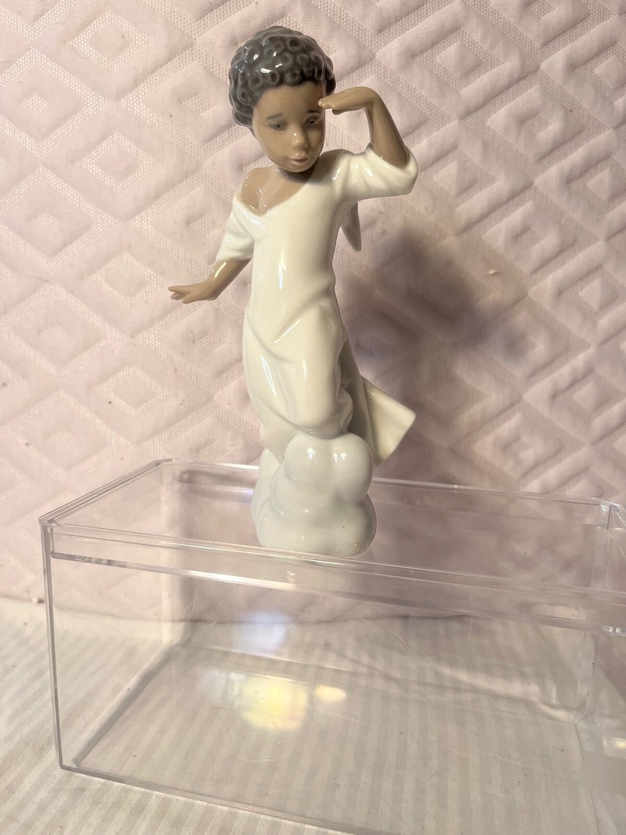 LLADRO 月に座る子供の像 6848 LLADRO 月に座る子供の像 6848 LLADRO WHERE LOVE BEGINS