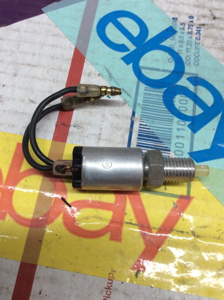 Interruptor de luz de freno Worldparts W36-615 - 201-0312 5354534 1S5423 JA400 8608 Foto 4 de 4