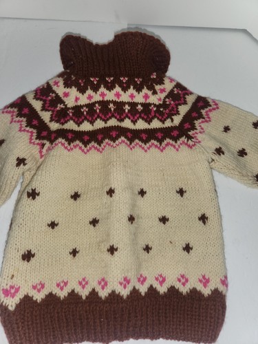 Hand Knitted GIRLS TURTLE NECK SWEATER. SM. - Picture 4 of 11