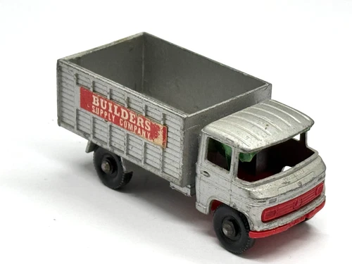 OLD DIECAST LESNEY MATCHBOX NO. 11 SCAFFOLDING TRUCK 1969 MADE IN ENGLAND
