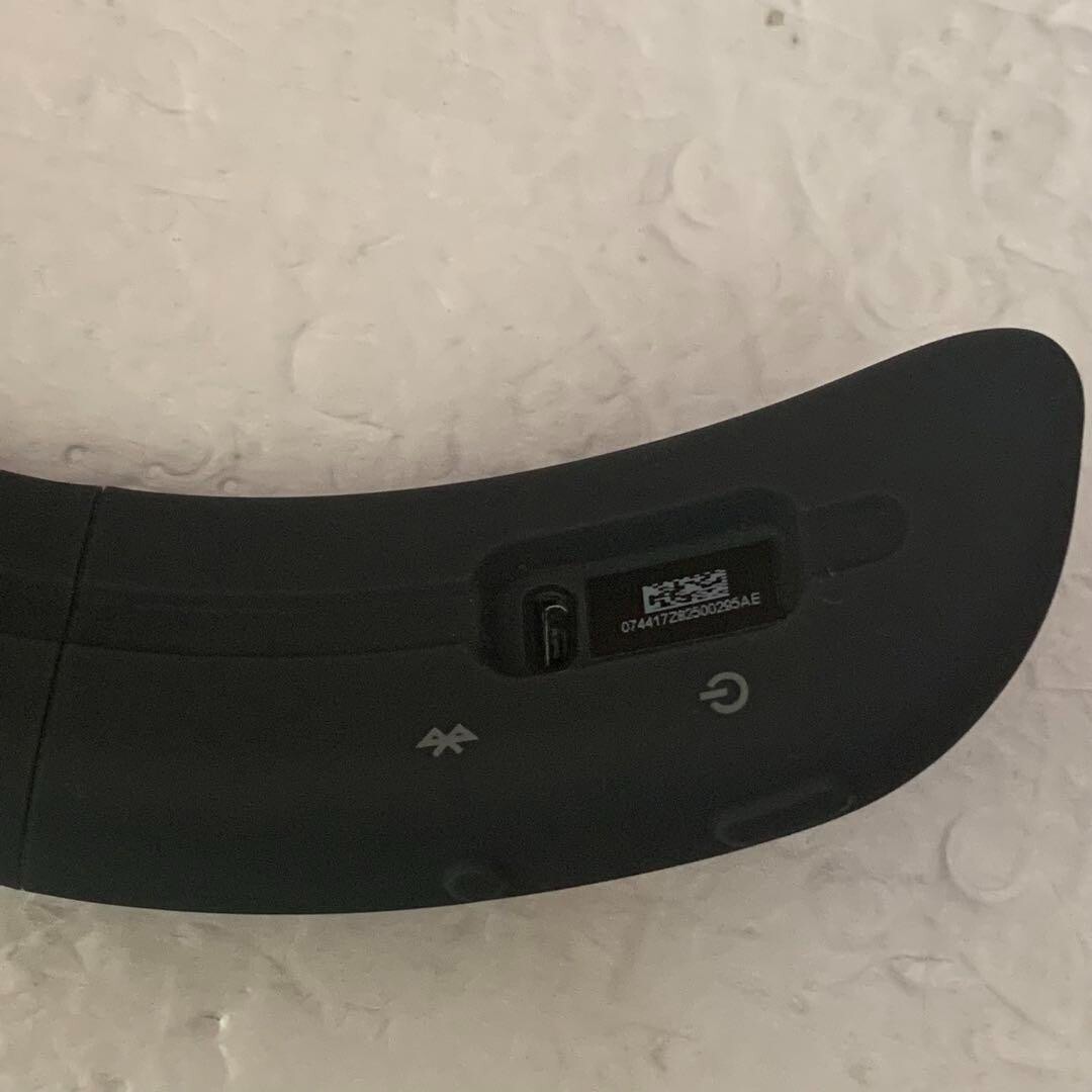 Bose SoundWear Companion Portable Bluetooth Wearable Neck Speaker