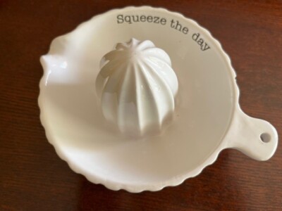 Mud Pie Home ''SQUEEZE THE DAY'' White Ceramic Citrus Juicer
