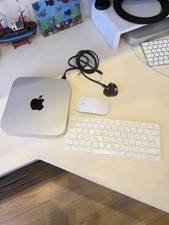 Mac Mini Late 2014 2.6GHz, 16gb Ram 1TB Fusion Drive, Mouse  And Keyboard