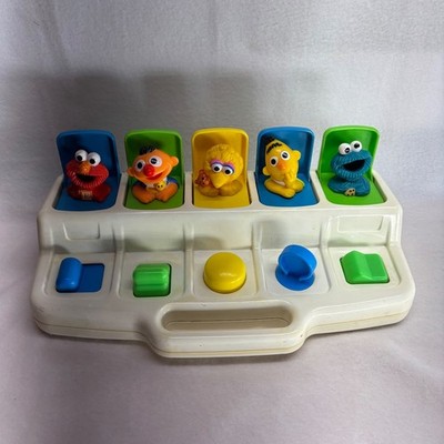 1992 Playskool Sesame Street Pop Up Pal Elmo Ernie Big Bird Bert Cookie Monster