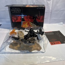 Star Wars KYLO REN The Black Series Light-Up Centerpiece NOB