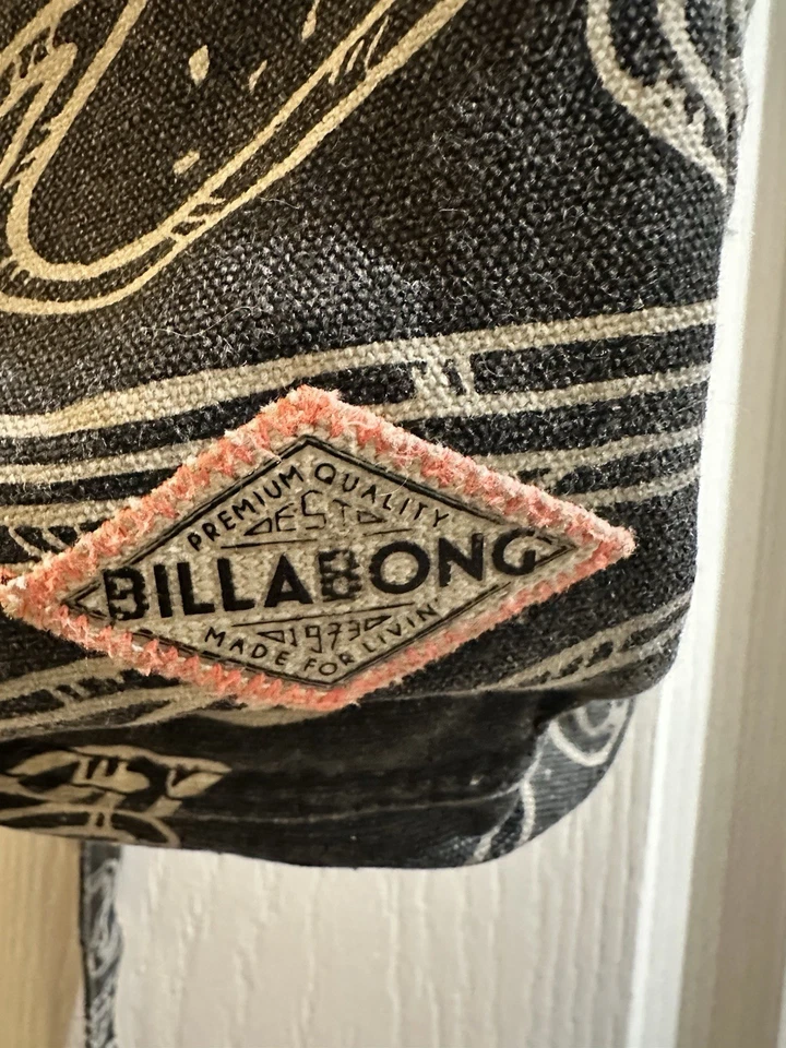 Billabong Black/White Abstract Wave Backpack Canvas Lightweight School Travel - Image 2 of 4