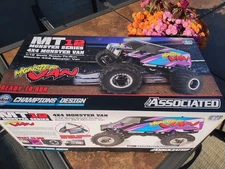Team Associated 40008C MT12 1/12 4WD Off-Road Monster Van RTR LiPo Combo