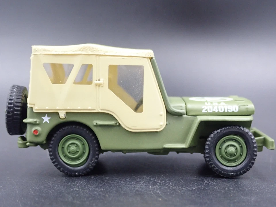 WWII WILLYS MB Jeep Esercito Militare Verde 1:64 Diorama Scala Modellino Auto - Immagine 3 di 4