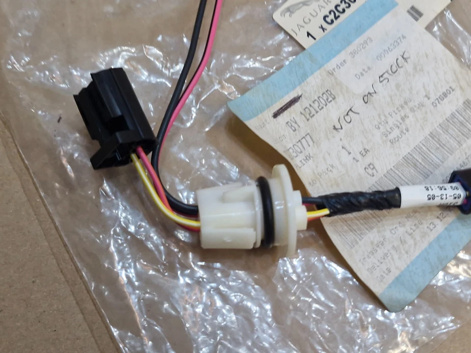 Jaguar S-Type Fuel Pump Link Lead 1999-2008 Classic C2C30777 Genuine NEW OEM - Image 3 of 4