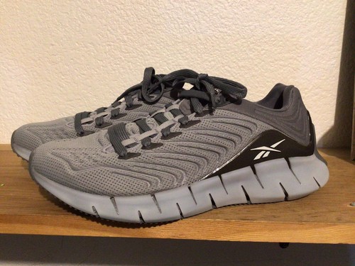 NEW Reebok Zig KINETICA Men's Sz 7 