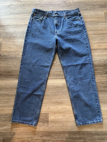 Men's Levis 550 Relaxed Fit 40x34 Medium Wash Denim Blue Jean 005504891 - Picture 2 of 15