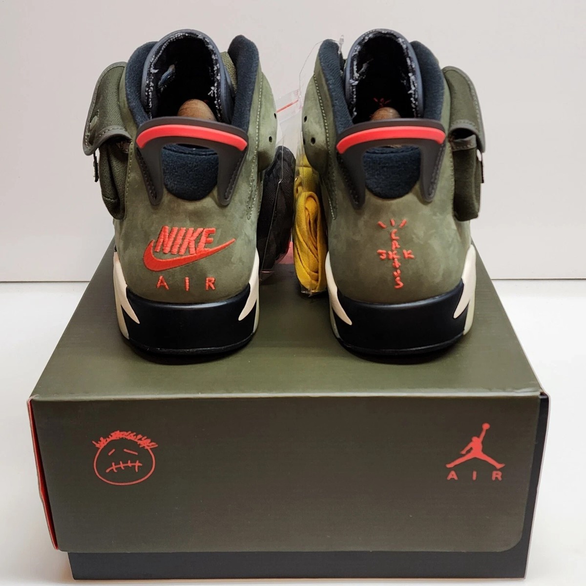 Nike Air Jordan Retro 6 Travis Scott Olive CN1084-200 Authentic Sz